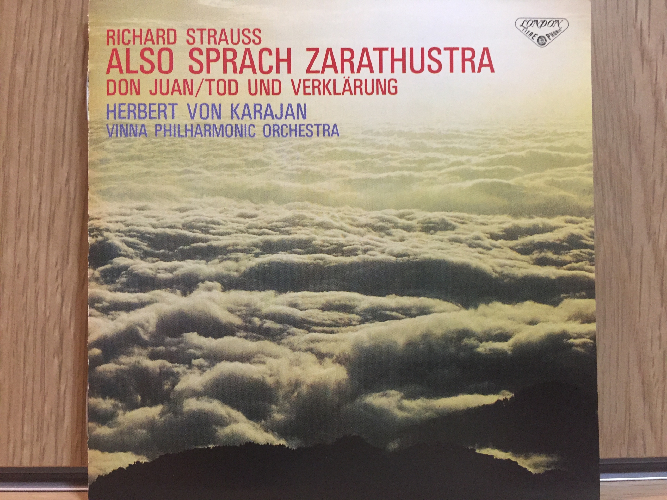カラヤン＆ウィーン・フィルによるR・シュトラウスの